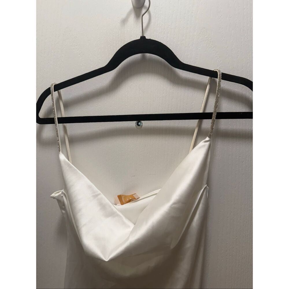 GIGII'S Women's Aure Shine Maxi Dress Bridal White size S Preloved - Picture 5 of 5